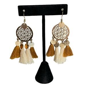Boho Tassel Dangle Earrings Gold Tone Hardware Tan Cream Tassels
